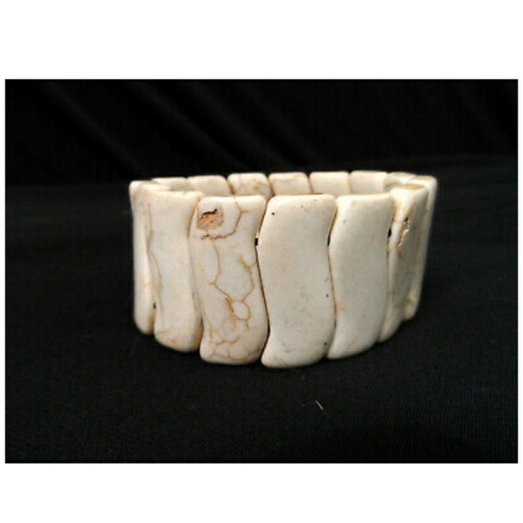 Ivory color Cuff Bracelet African look Curved Segments stretch fit - Picture 3 of 5